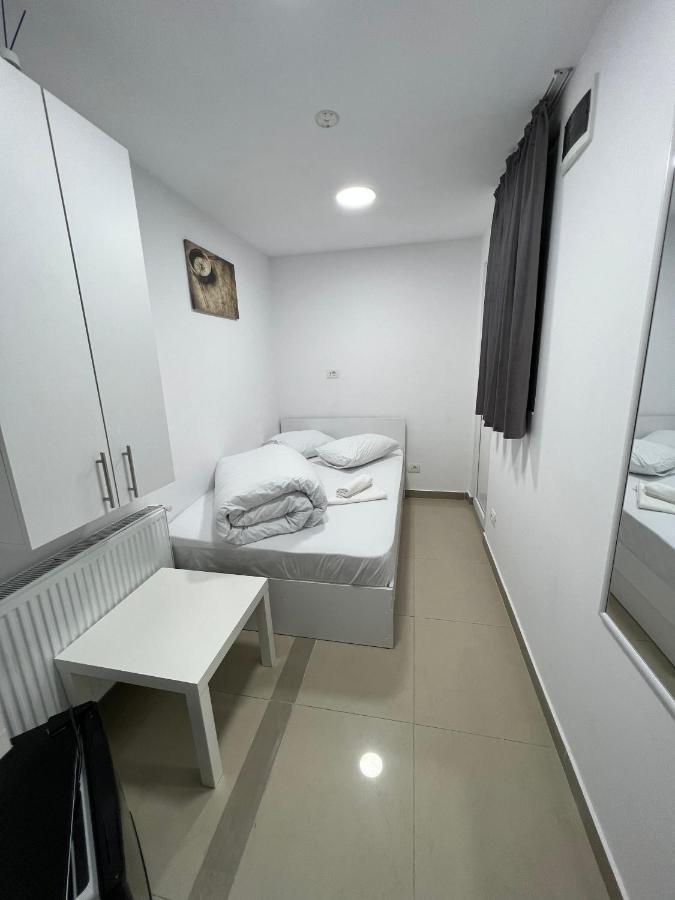 Hostel Casa Popa Nan Bucarest Extérieur photo