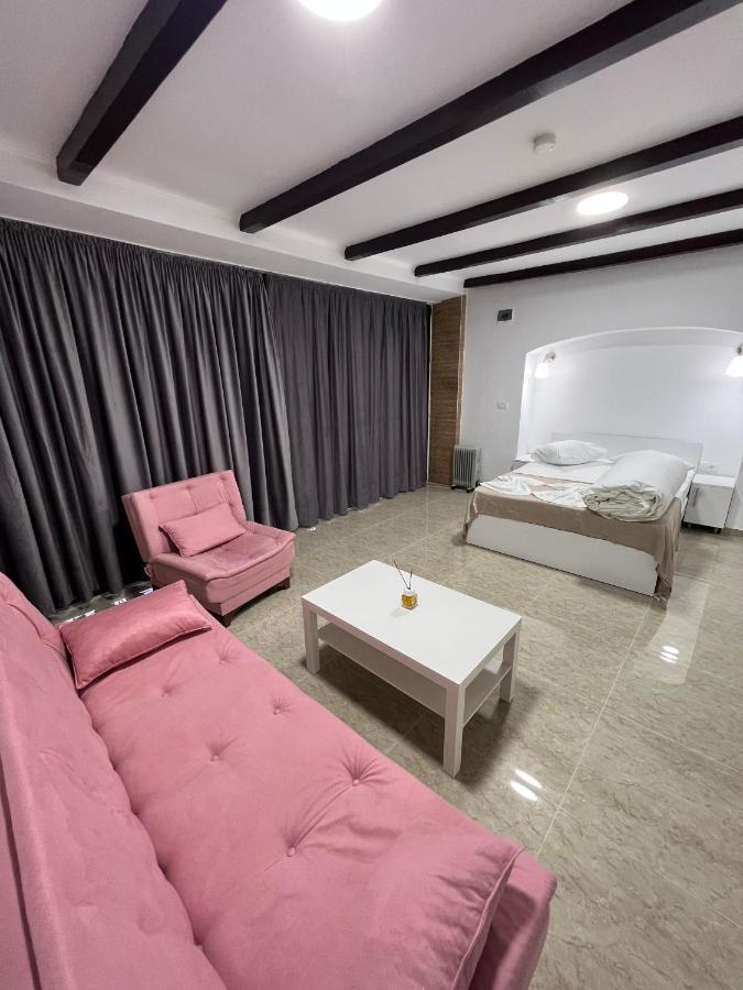 Hostel Casa Popa Nan Bucarest Extérieur photo